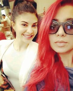 Jasmine-Sandlas-with-Jacquline-Fernandez